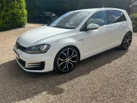 Used VW Golf VII GTD 2016 White Hatchback