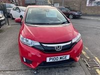 Used Honda Jazz SE 102 HP (75 kW) 2015 Red Hatchback