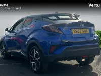 Used Toyota C-HR 122 HP (89 kW) 2017 Nebula blue bitone SUV