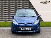 Usado Ford Fiesta Titanium 96 HP (70 kW) 2010 Azul Citadino