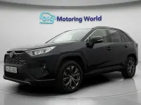 Usado Toyota RAV4 Design 218 HP (160 kW) 2025 SUV