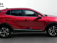 Gebraucht Kia Sportage Launch Edition 148 PS (108 kW) 2022 Rot SUV