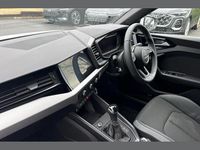 Usado Audi A1 S-Line 147 CV (108 kW) 2025 Blanco SUV