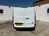 Begagnad Ford Transit Custom 105 HK (77 kW) 2022 Vit Van