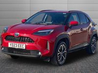 Usado Toyota Yaris Cross 116 HP (85 kW) 2023 Scarlet flare SUV