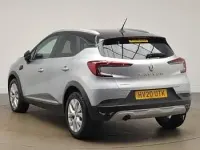 Używany Renault Captur Iconic 130 KM (95 kW) 2020 Szary SUV