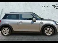 Used Mini Cooper Classic 134 HP (98 kW) 2022 Silver Hatchback