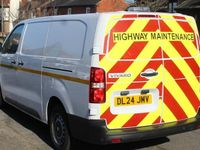 Used Vauxhall Vivaro 145 HP (106 kW) 2024 White MPV