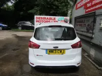 Used Ford B-MAX Zetec 90 HP (66 kW) 2013 White MPV