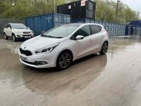 Used Kia Ceed 2015 White Hatchback