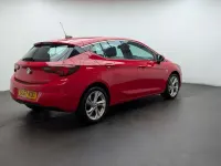 Gebraucht Vauxhall Astra SRi 150 PS (110 kW) 2017 Rot Kleinwagen