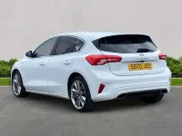 Usado Ford Focus Vignale 125 HP (91 kW) 2020 Branco Citadino