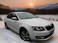 Used Skoda Octavia Elegance 2013 White Hatchback