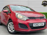 Used Kia Rio 84 HP (61 kW) 2012 Red Hatchback