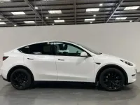 Used Tesla Model Y Long Range AWD 282 kW (384 HP) 2023 White SUV