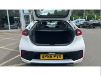 Used Hyundai Ioniq Premium 141 HP (103 kW) 2016 White Hatchback