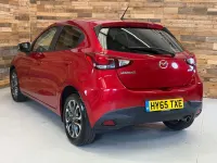 Begagnad Mazda 2 Inclusive 89 HK (65 kW) 2015 Röd Halvkombi