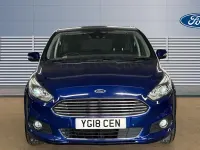 Usado Ford S-MAX Titanium 160 CV (117 kW) 2018 Azul Monovolumen