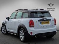 Used Mini Cooper S Countryman 221 HP (162 kW) 2018 White SUV