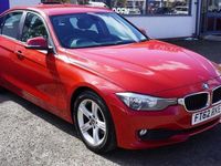 Used BMW 318 Basis 143 HP (105 kW) 2012 Red Sedan