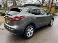 Used Nissan Qashqai N-Connecta 2019 Grey SUV