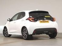 Used Toyota Yaris Hybrid Design 116 HP (85 kW) 2023 White Hatchback