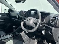 Usado Citroën C4 PureTech 130 HP (95 kW) 2021 Castanho Citadino