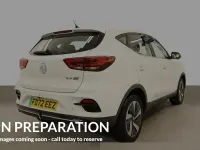 Usado MG ZS SE 114 kW (156 HP) 2022 Branco SUV