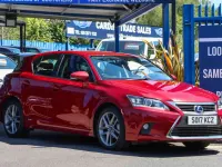 Used Lexus CT200h Executive Line 136 HP (100 kW) 2017 Red Hatchback