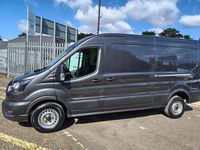 Usado Ford Transit 170 HP (125 kW) 2024 Cinzento Van