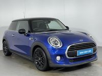 Used Mini Cooper Classic 134 HP (98 kW) 2019 Blue Hatchback
