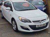 Second-hand Vauxhall Astra SRi 2015 Alb Hatchback