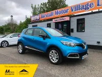 Used Renault Captur Dynamique 90 HP (66 kW) 2015 Blue SUV