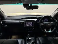 Used Toyota HiLux Luxury 150 HP (110 kW) 2019 Blue Pickup