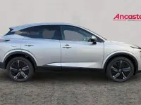 New Nissan Qashqai Tekna 2025 Tallic  ceramic grey SUV
