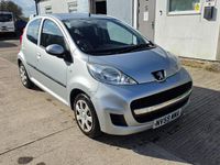 Used Peugeot 107 68 HP (50 kW) 2010 Silver Hatchback