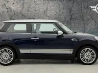 Begagnad Mini Cooper Hatch 134 HK (98 kW) 2016 Blå Halvkombi