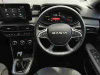Used Dacia Jogger Extreme 141 HP (103 kW) 2024 Grey MPV
