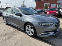 Used Vauxhall Insignia SRi 140 HP (102 kW) 2019 Grey Hatchback