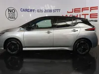 Occasion Nissan Leaf Tekna 50 kW (68 ch) 2024 Argent Citadine