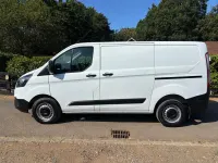 Used Ford Transit Custom 105 HP (77 kW) 2018 White Van