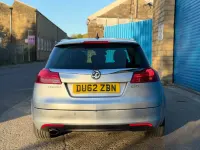 Second-hand Vauxhall Insignia Elite 2012 Argintiu Break