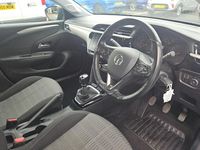 Used Vauxhall Corsa Edition 100 HP (73 kW) 2022 Blue Hatchback