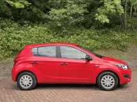 Used Hyundai i20 Classic 86 HP (63 kW) 2013 Red Hatchback
