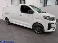 Used Vauxhall Vivaro 145 HP (106 kW) 2024 White MPV