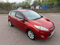 Used Ford Fiesta Zetec 96 HP (70 kW) 2010 Red Hatchback