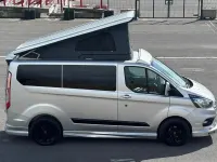 Used Ford Transit Custom Limited 130 HP (95 kW) 2018 Silver Van