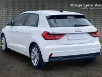 Käytetty Audi A1 Sport 94 HP (69 kW) 2023 Valkoinen Katumaasturi