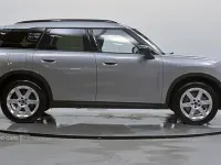 Używany Mini Countryman Classic 300 KM (220 kW) 2024 Srebrny SUV