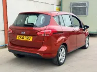 Used Ford B-MAX Zetec 95 HP (69 kW) 2016 Red MPV